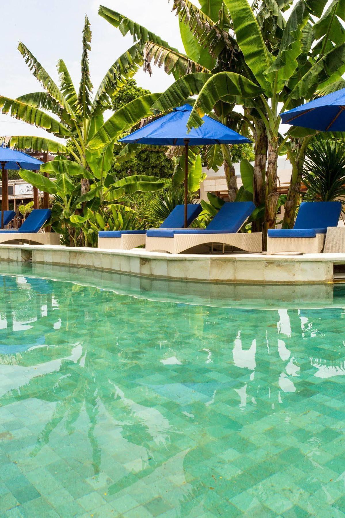 Gili Teak Beach Front Resort Gili Trawangan Exterior photo